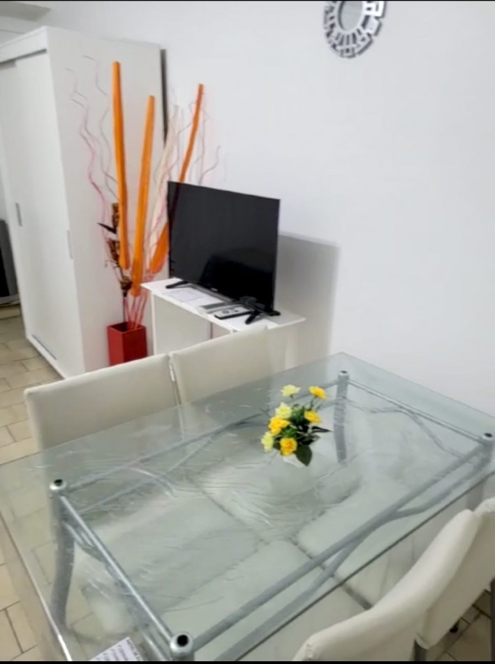 Departamento un ambiente en venta al contrafrente en zona La Perla  