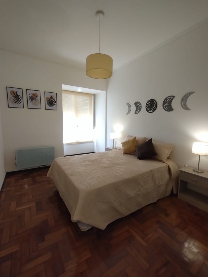 Venta Departamento 2 amb reciclado con muebles zona centro 