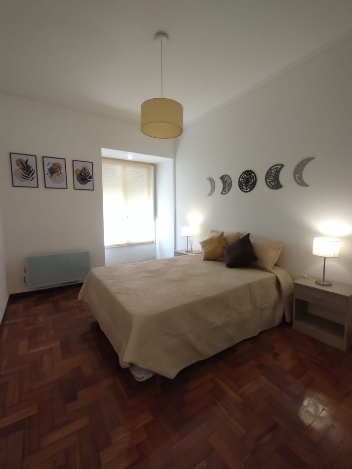 Venta Departamento 2 amb reciclado con muebles zona centro 