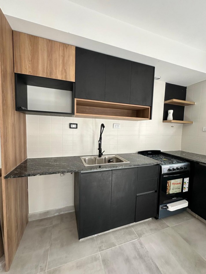 venta PH 4 ambientes con patio zona Chacabuco 4062