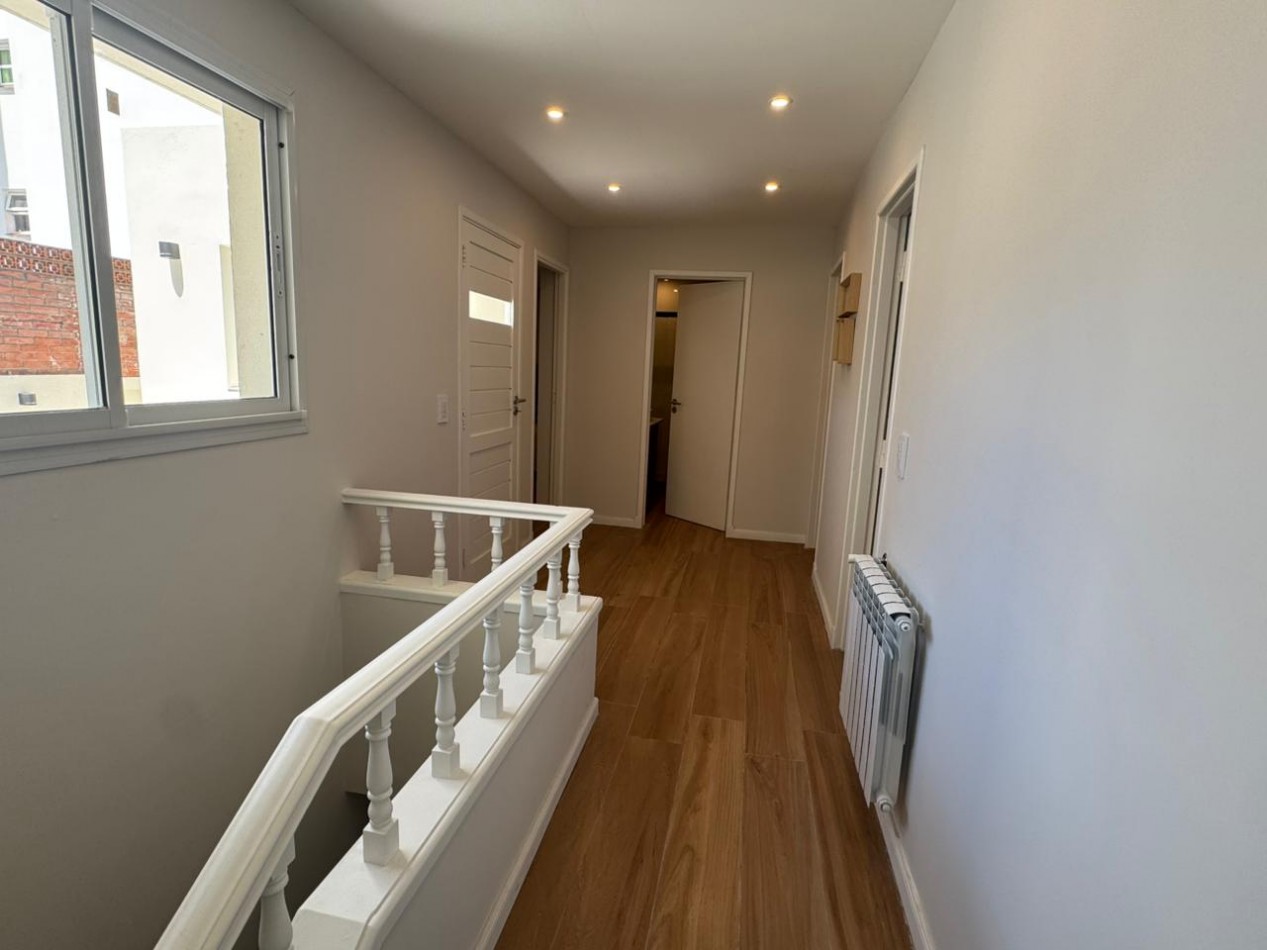 venta PH 4 AMBIENTES EN DOS PLANTAS CON TERRAZA Y COCHERA ZONA PASEO ALDREY