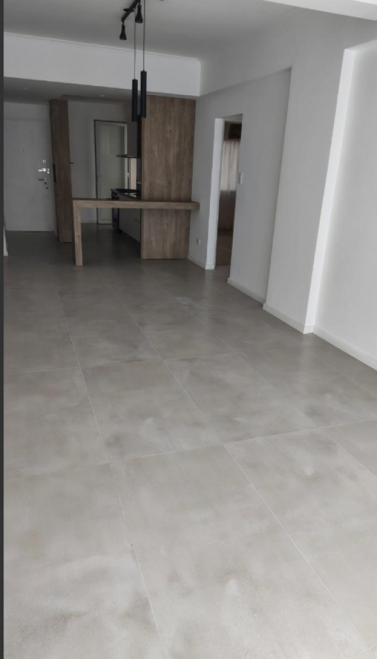 venta departamento 3 ambientes  con dependencia al frente con patio reciclado zona centro Belgrano 2770