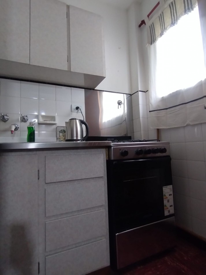 Alquiler temporada verano 2026 ambiente y medio zona shopping Aldrey 