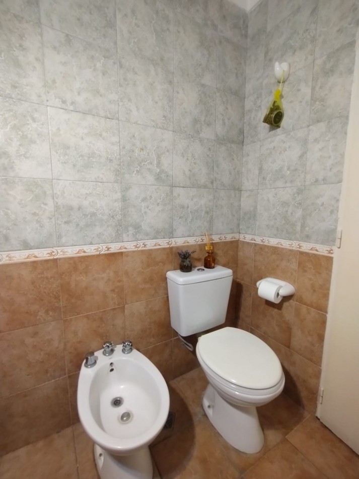 VENTA DEPARTAMENTO 3 AMBIENTES CON DEPENDENCIA AL FRENTE CON PATIO BELGRANO 2770