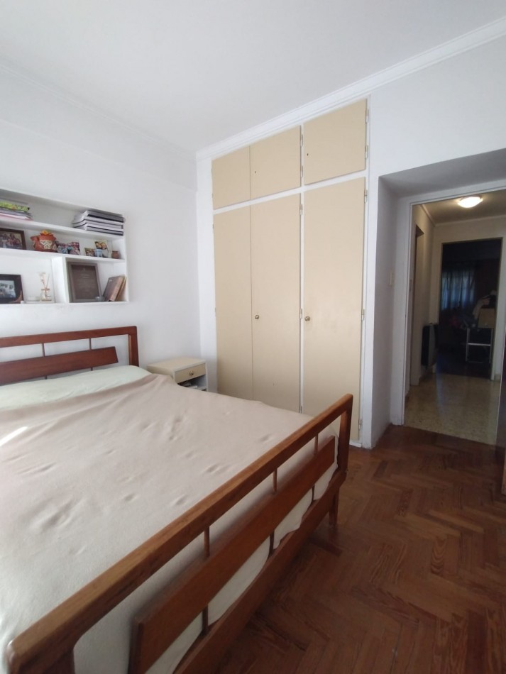 VENTA DEPARTAMENTO 3 AMBIENTES CON DEPENDENCIA AL FRENTE CON PATIO BELGRANO 2770