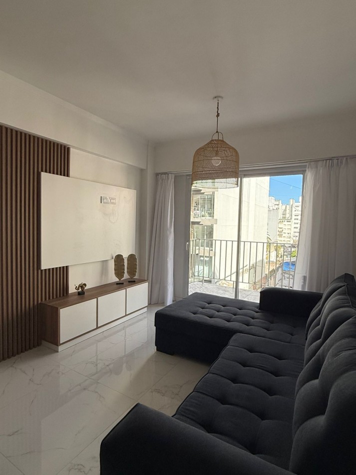 venta departamento 4 ambientes con cochera Santiago del Estero 2300 