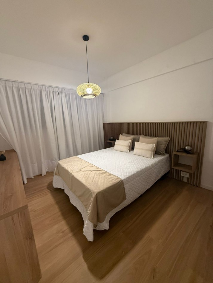 venta departamento 4 ambientes con cochera Santiago del Estero 2300 