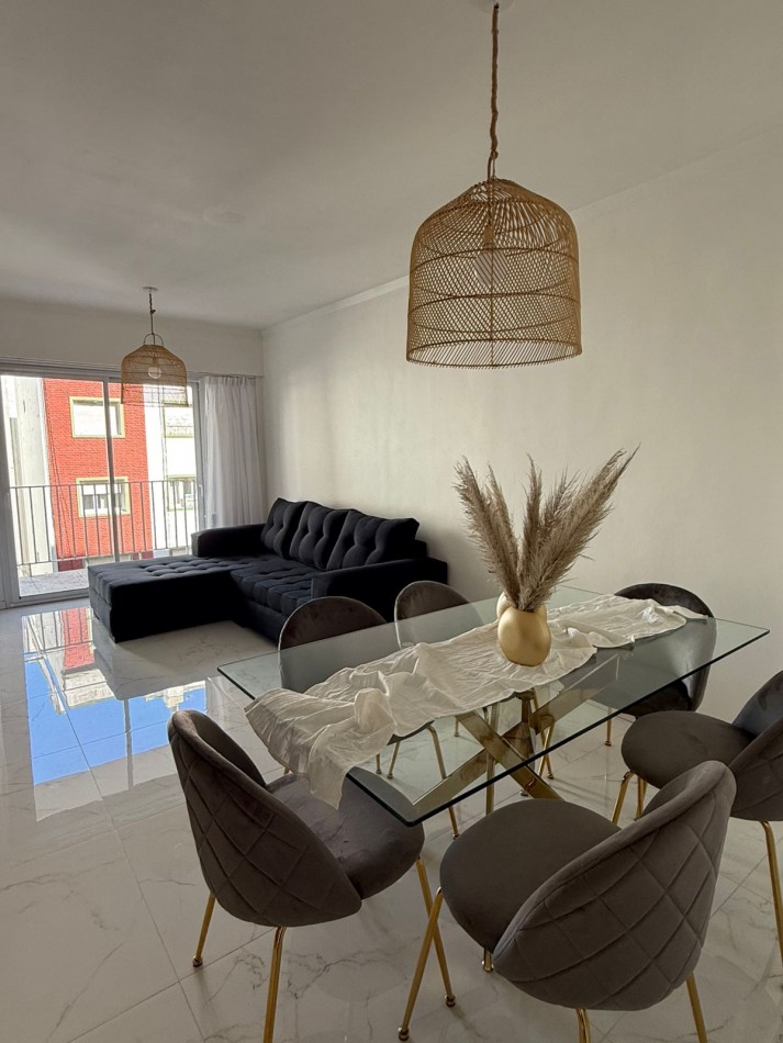 venta departamento 4 ambientes con cochera Santiago del Estero 2300 