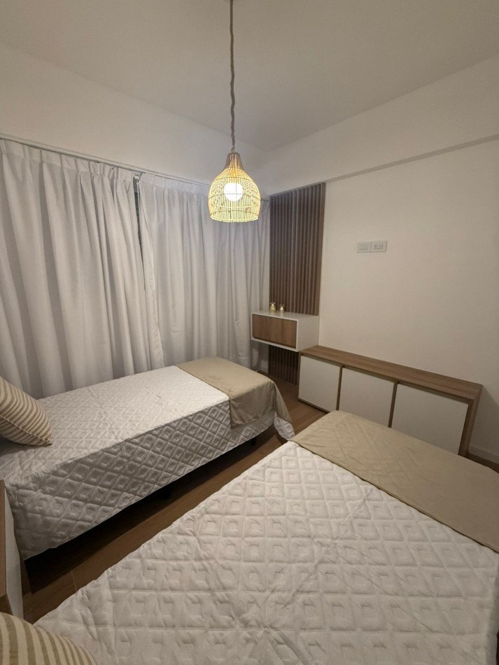 venta departamento 4 ambientes con cochera Santiago del Estero 2300 