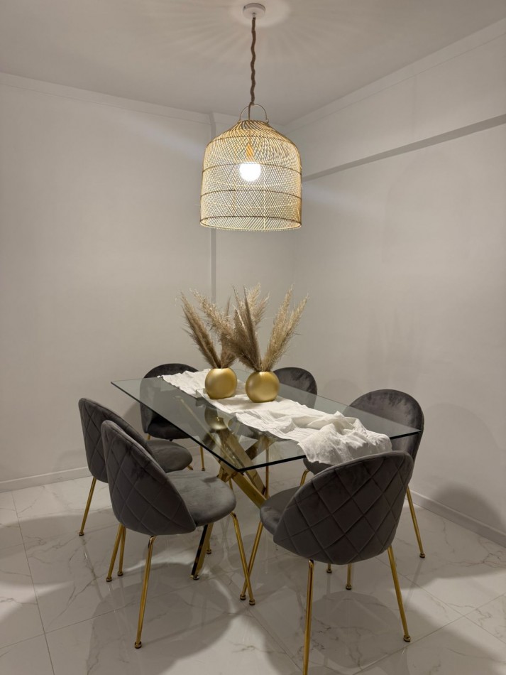 venta departamento 4 ambientes con cochera Santiago del Estero 2300 