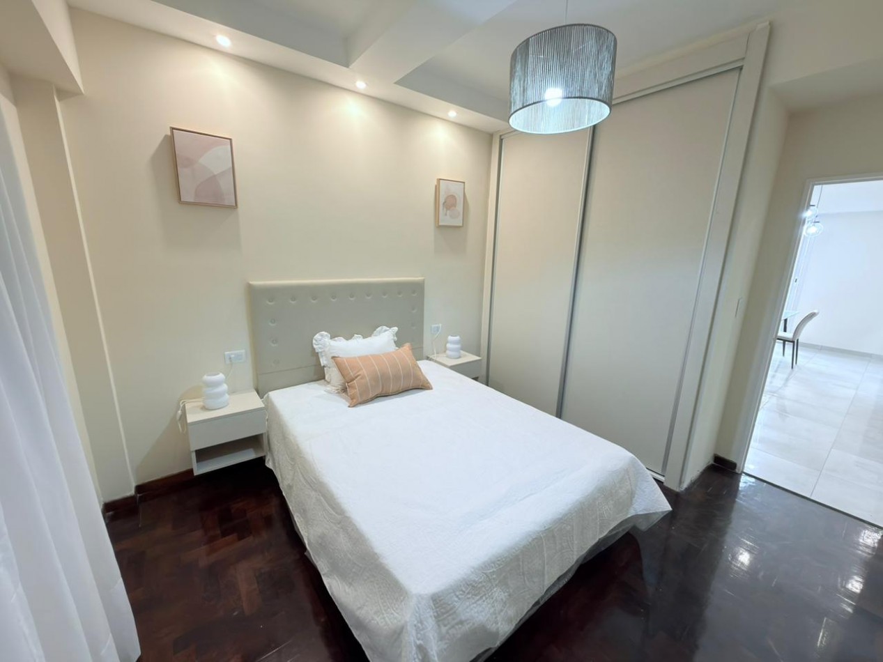 venta departamento dos ambientes al frente con balcon reciclado zona shopping Aldrey 