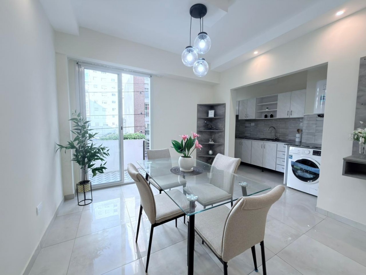 venta departamento dos ambientes al frente con balcon reciclado zona shopping Aldrey 