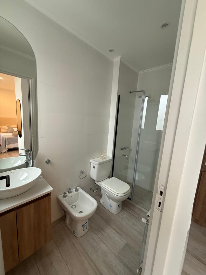 VENTA DEPARTAMENTO 3 AMB CON BALCON RECICLADO 