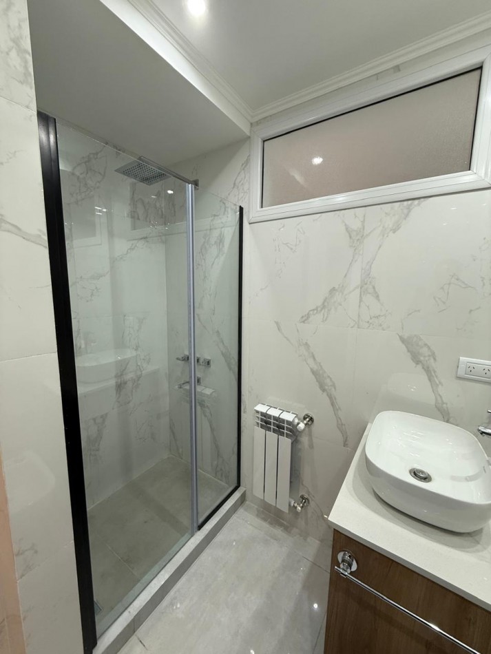 VENTA DEPARTAMENTO 3 AMB CON BALCON RECICLADO 