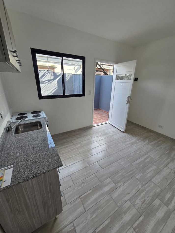 VENTA PH 2 AMBIENTES CON PATIO