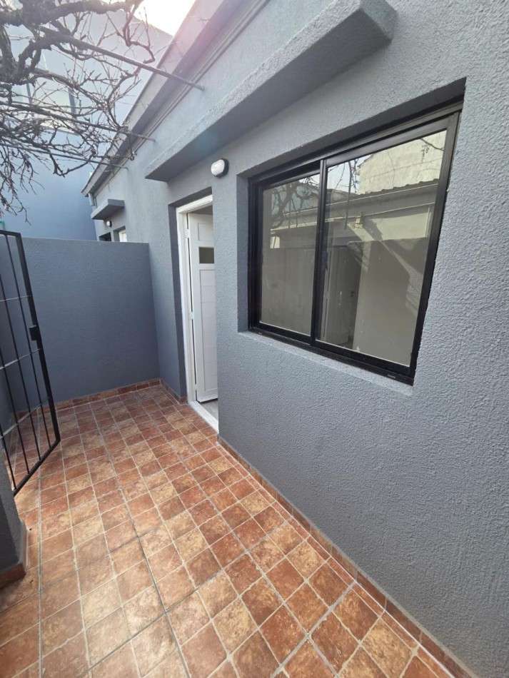 VENTA PH 2 AMBIENTES CON PATIO