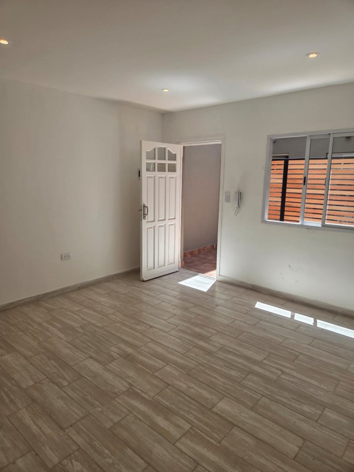 VENTA PH 2 AMB CON PATIO A ESTRENAR villa primera