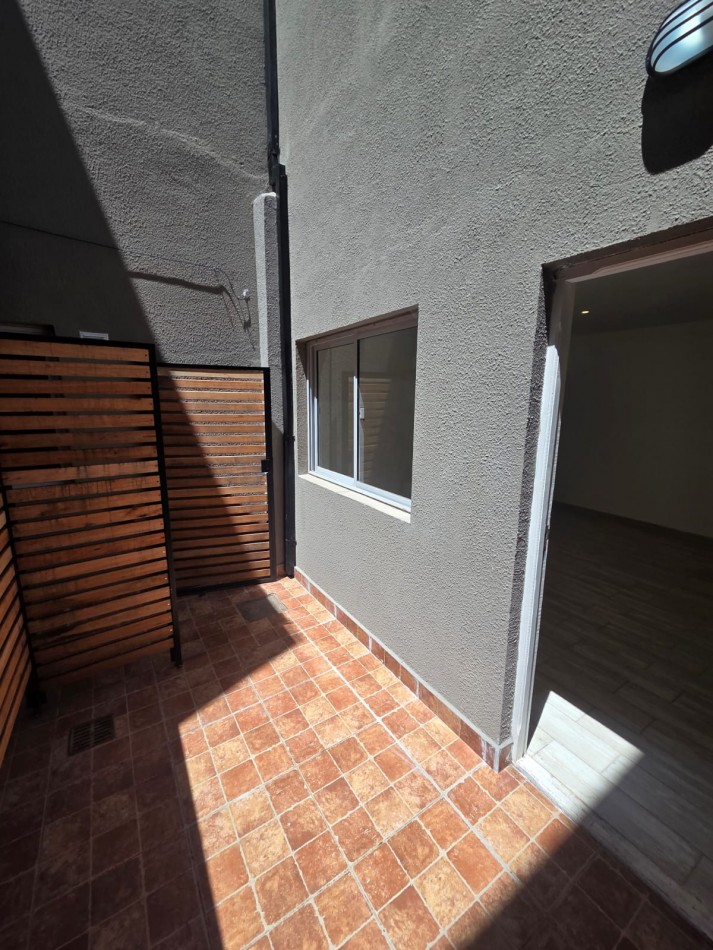 VENTA PH 2 AMB CON PATIO A ESTRENAR villa primera