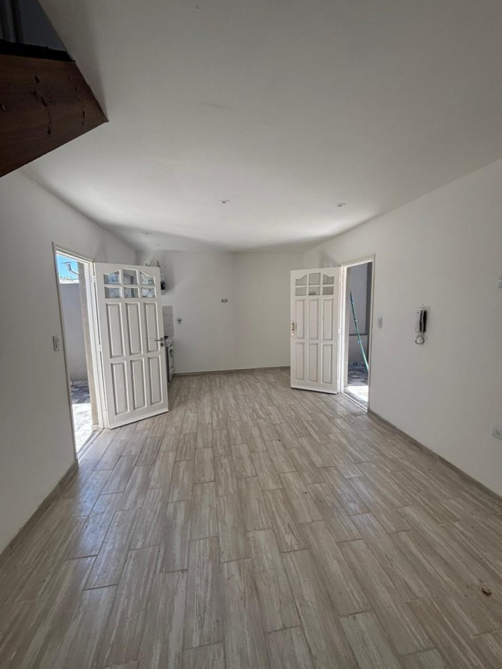 VENTA PH 3 AMB CONTRAFRENTE VILLA PRIMERA