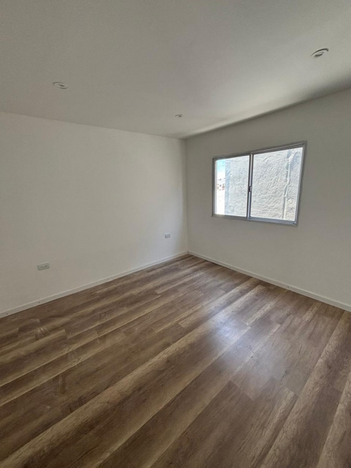 VENTA PH 3 AMB CONTRAFRENTE VILLA PRIMERA