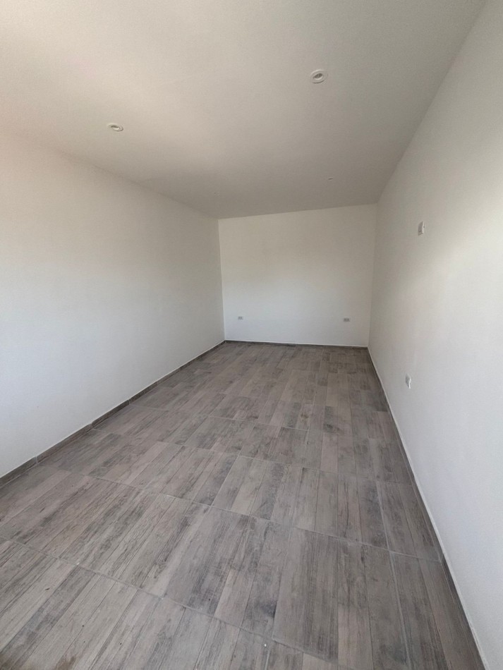 VENTA PH DOS AMBIENTES PATIO ESPACIO COCHERA ZONA SAN JUAN