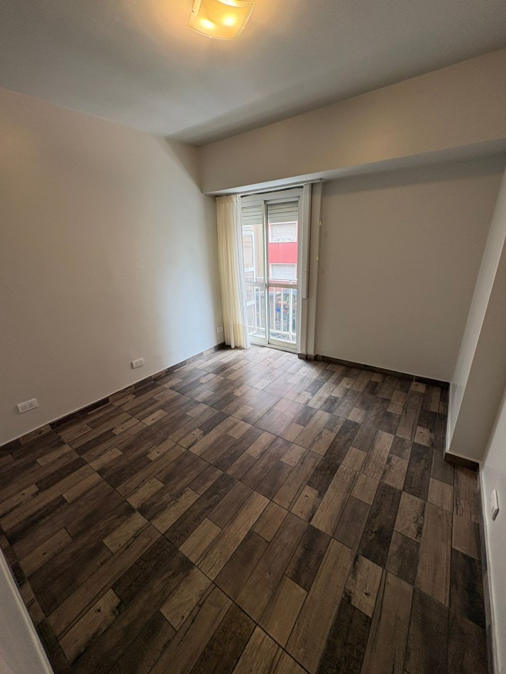 VENTA DEPARTAMENTO DOS AMB CON BALCON AL FRENTE 