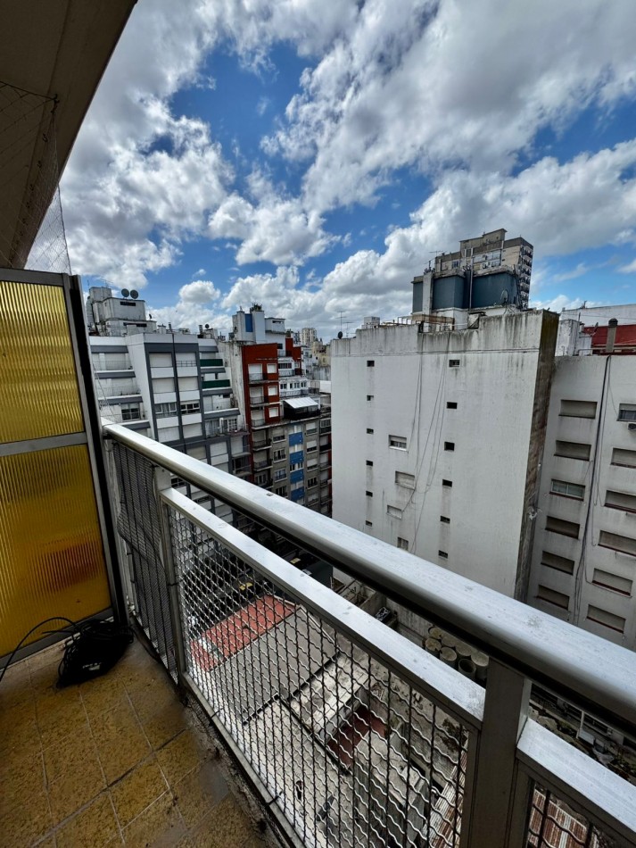 VENTA DEPARTAMENTO UN AMBIENTE CON BALCON