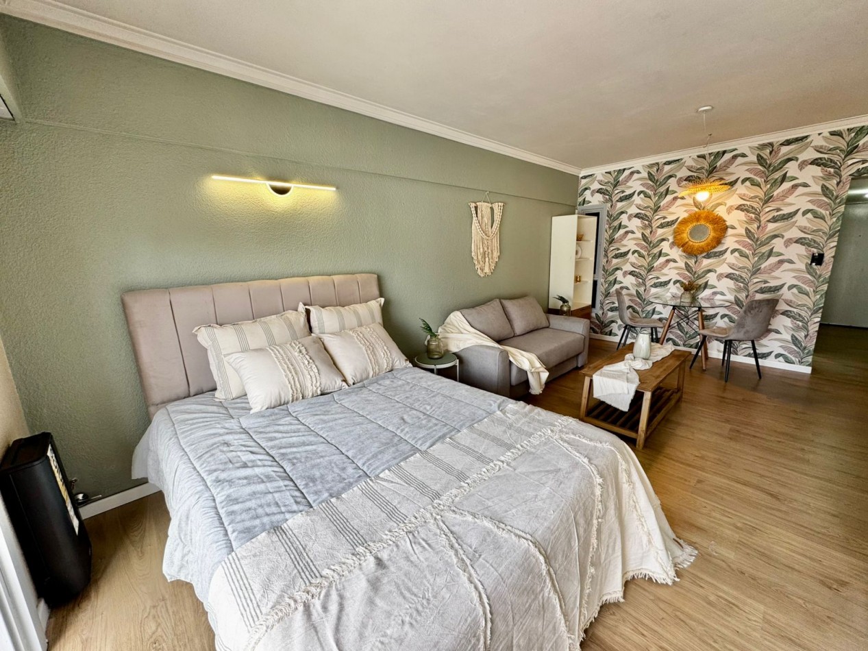 VENTA DEPARTAMENTO UN AMBIENTE CON BALCON