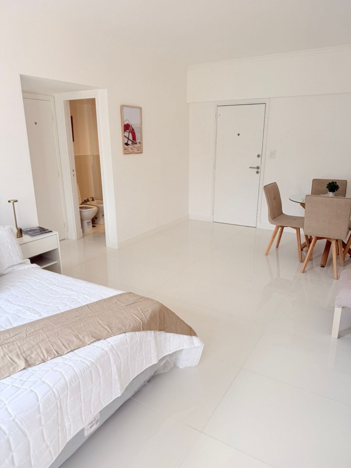 DEPARTAMENTO UN AMBIENTE ZONA CENTRO RECICLADO  