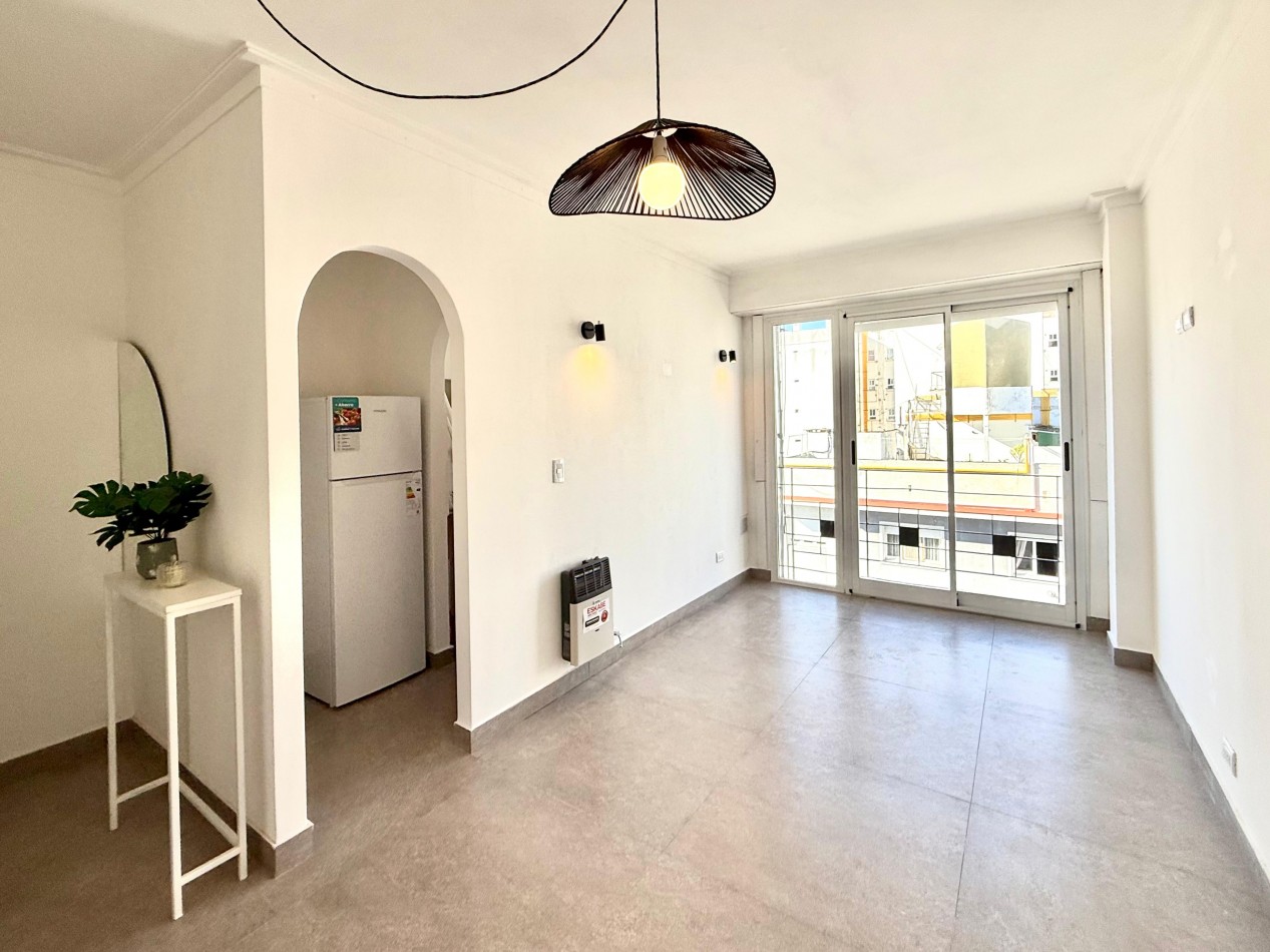 VENTA DEPARTAMENTO 2 AMBIENTES ZONA PLAZA COLON 