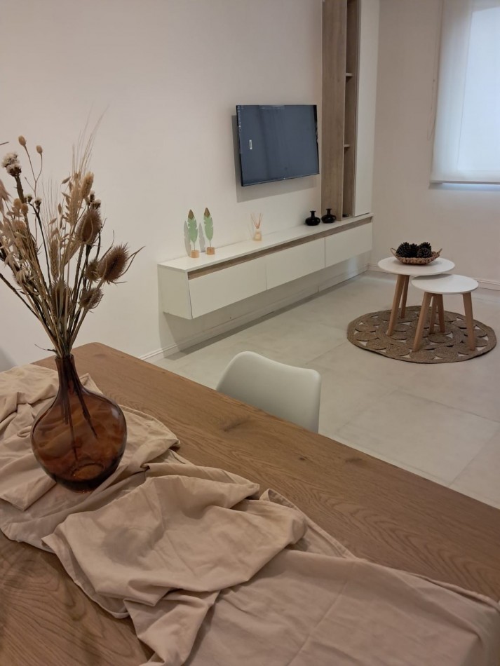 Venta departamento dos ambientes amueblado y decorado a dos cuadras de la playa Bristol