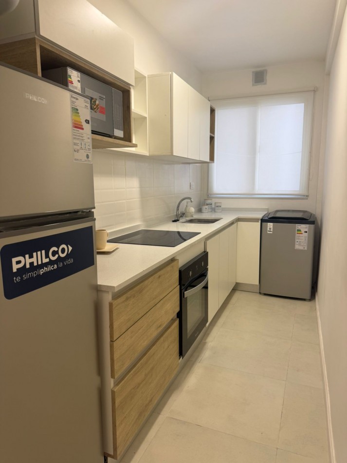 Venta departamento dos ambientes amueblado y decorado a dos cuadras de la playa Bristol