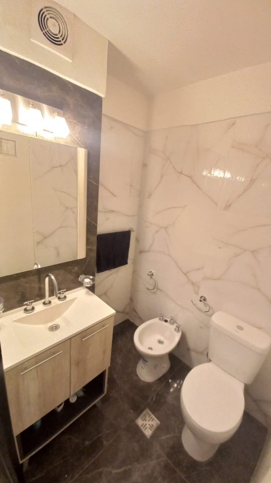 venta departamento 2 ambientes a la calle Reciclado y amoblado zona Centro