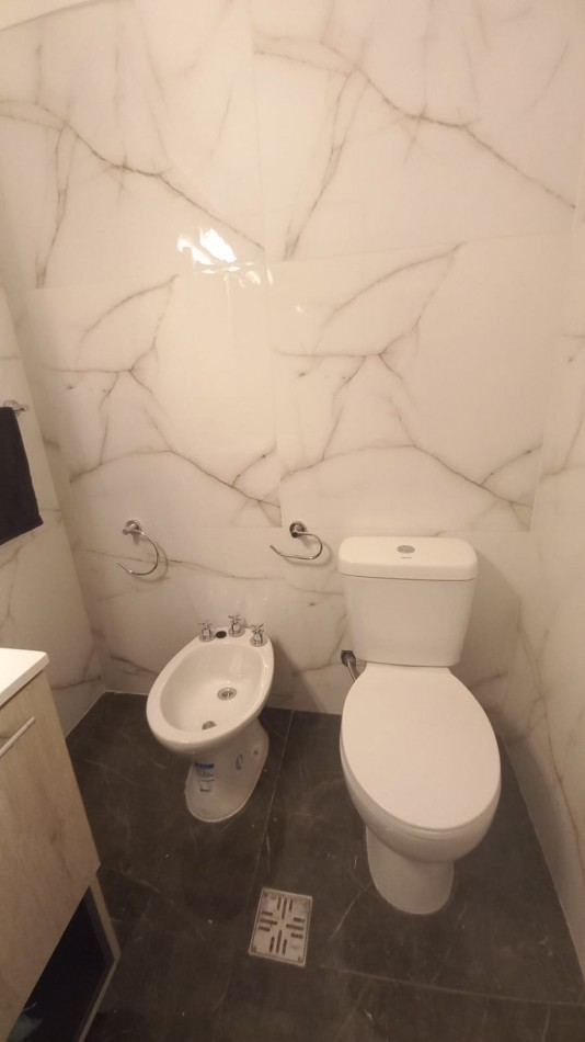 venta departamento 2 ambientes a la calle Reciclado y amoblado zona Centro