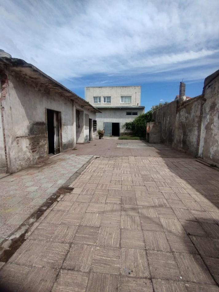  GALPON EN ALQUILER ZONA 11 DE SEPTIEMBRE 5300 