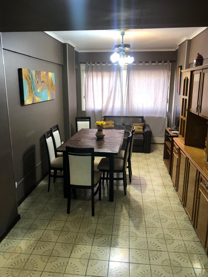 Departamento dos ambientes en venta zona Guemes 