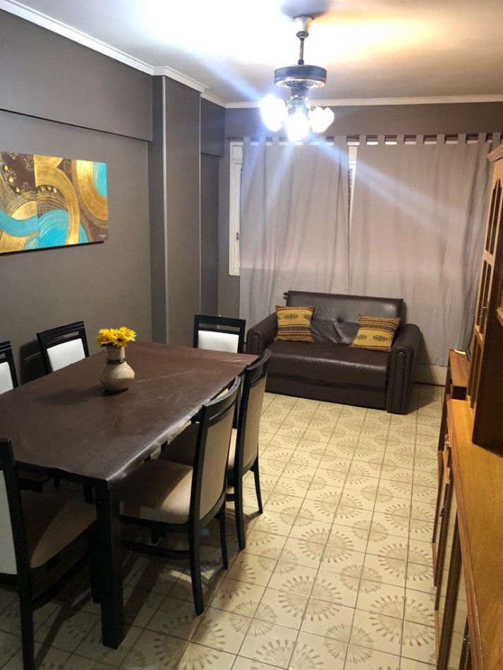 Departamento dos ambientes en venta zona Guemes 