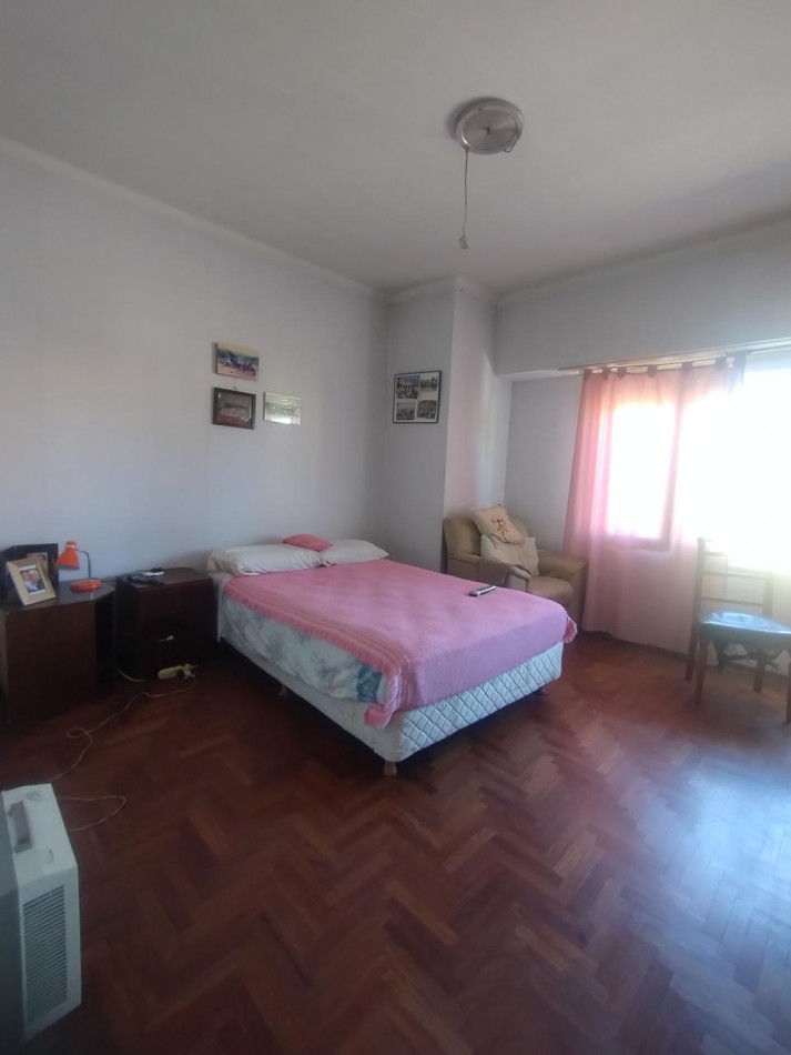 Venta Galpon / Taller con vivienda en planta alta - ideal inversion o uso mixto 