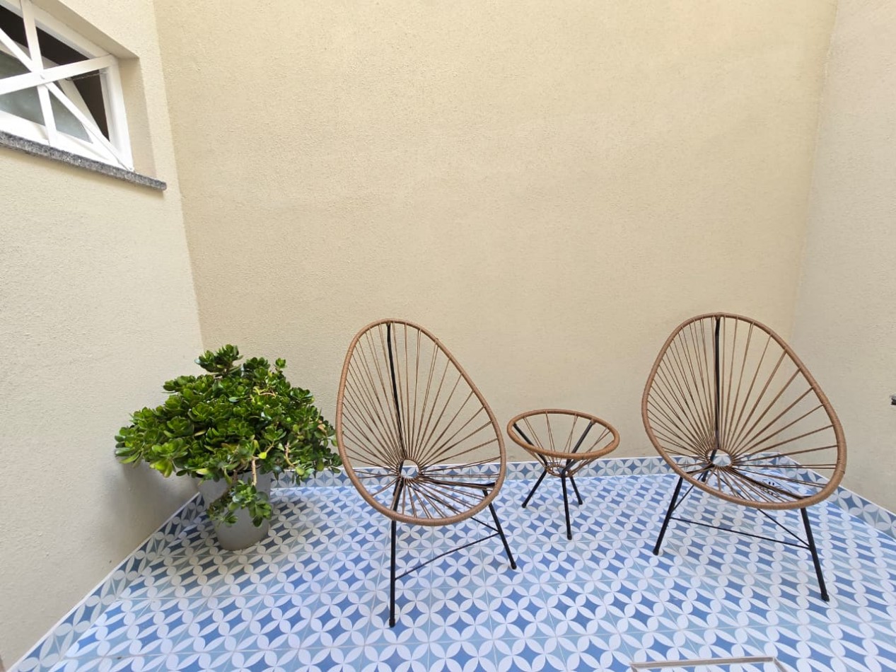 venta casa 4 ambientes reciclada garaje/quincho para dos autos patio jardin zona San Jose 