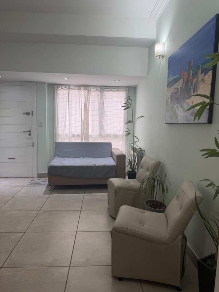 Alquiler 24 meses consultorio/espacio profesional/oficina  a una cuadra del complejo universitario nacional de mar del plata 