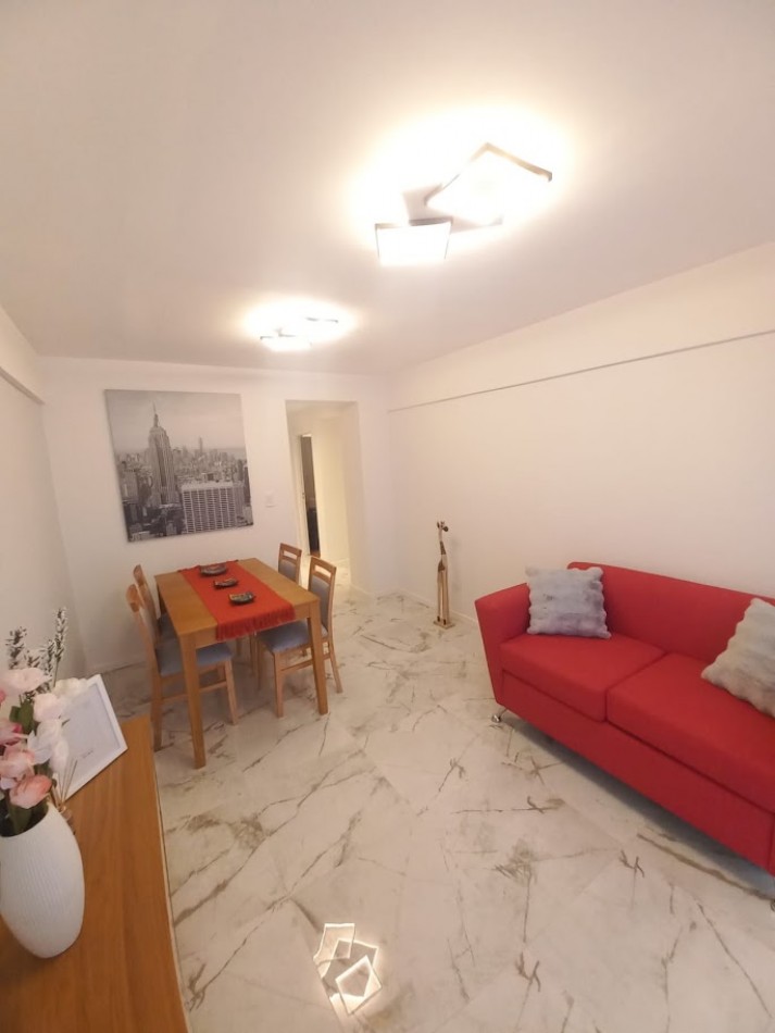 VENTA DEPARTAMENTO 3 AMBIENTES A LA CALLE 