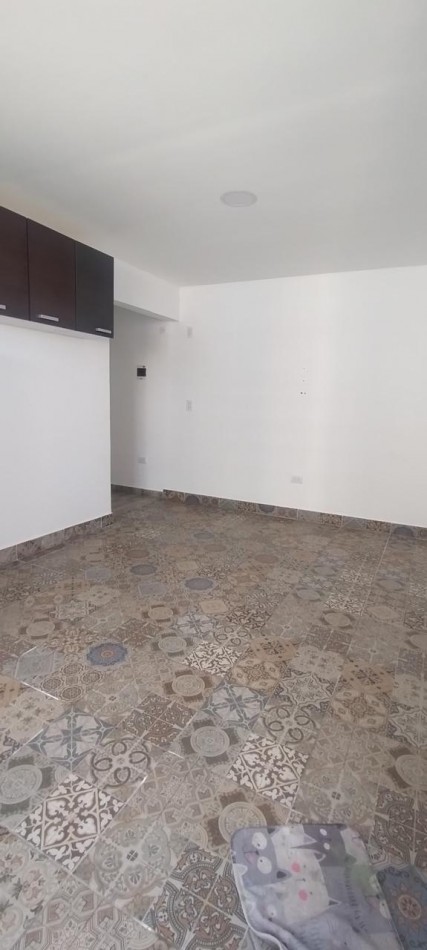 Alquiler 24 meses PH 3 ambientes con cochera y patio