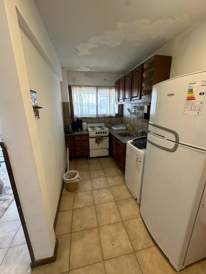 Departamento 2 ambientes 2 balcones calle Derqui
