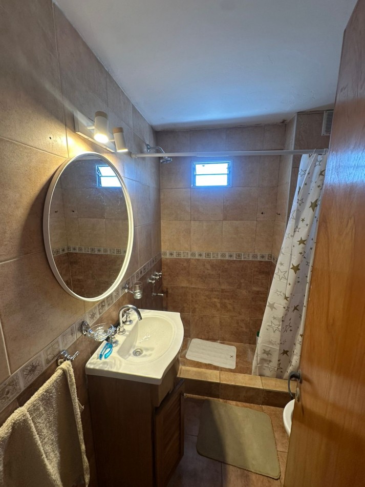 Departamento 2 ambientes 2 balcones calle Derqui