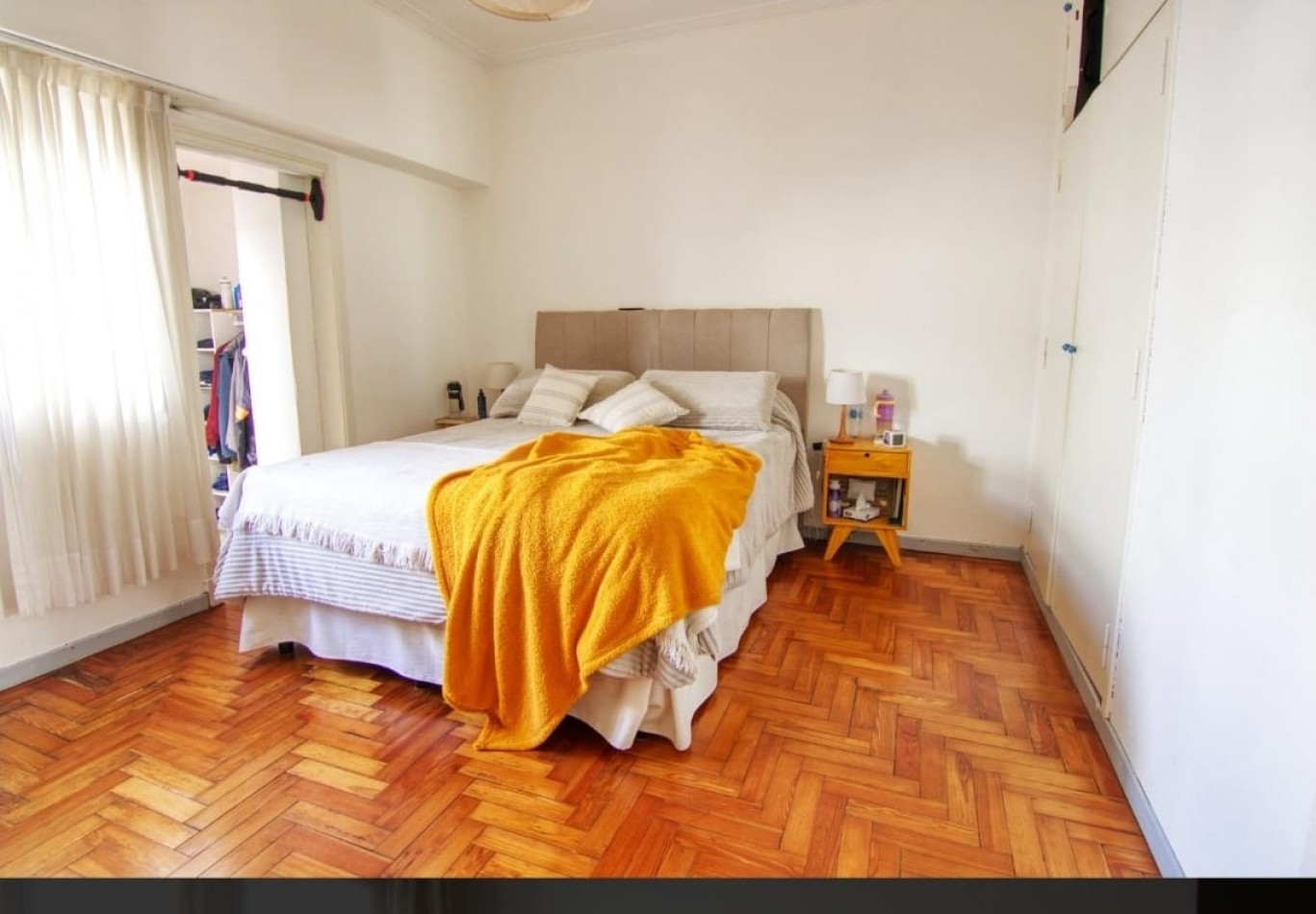 Alquiler 24 meses PH para uso profesional o comercial en primer piso al frente en Av. Colon 3400