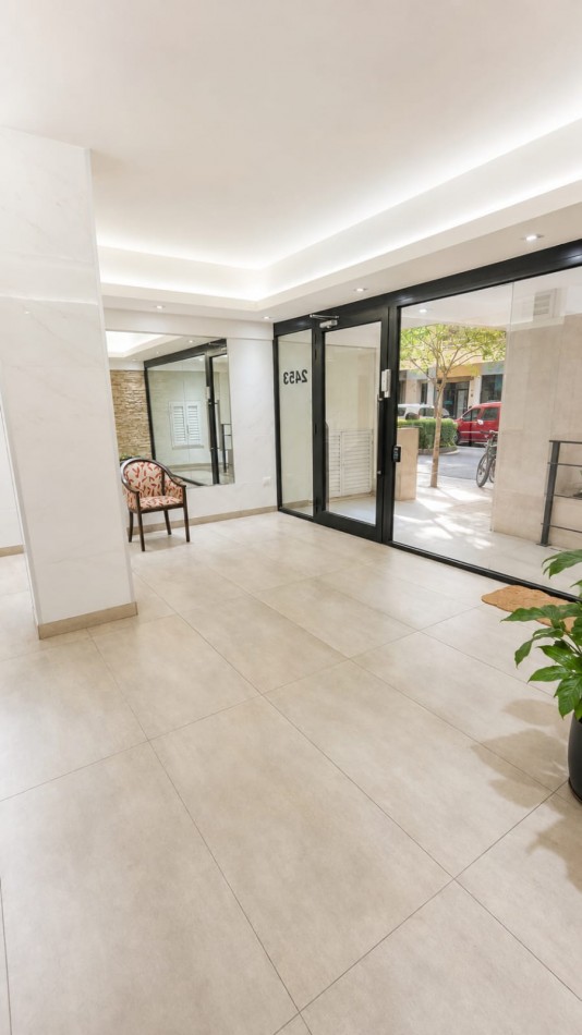 DEPARTAMENTO 1 AMBIENTE ESTADO ORIGINAL IMPECABLE ZONA P. ALDREY 