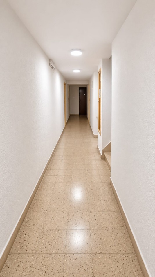 DEPARTAMENTO 1 AMBIENTE ESTADO ORIGINAL IMPECABLE ZONA P. ALDREY 