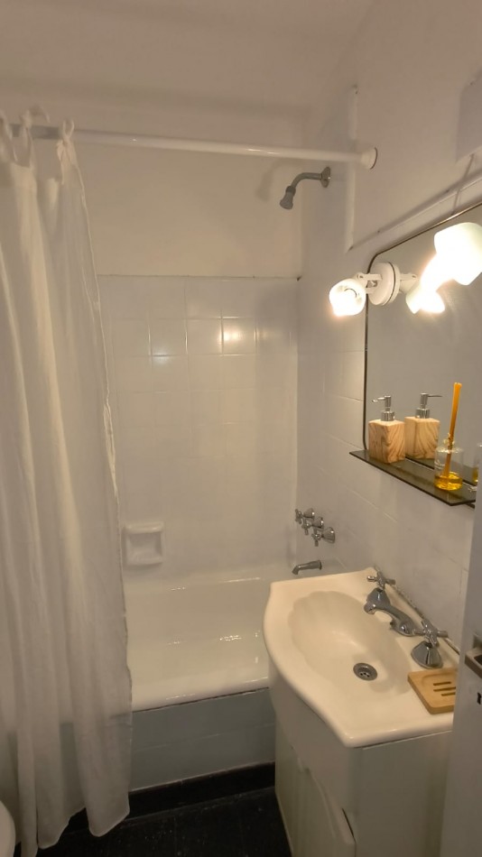 DEPARTAMENTO 1 AMBIENTE ESTADO ORIGINAL IMPECABLE ZONA P. ALDREY 