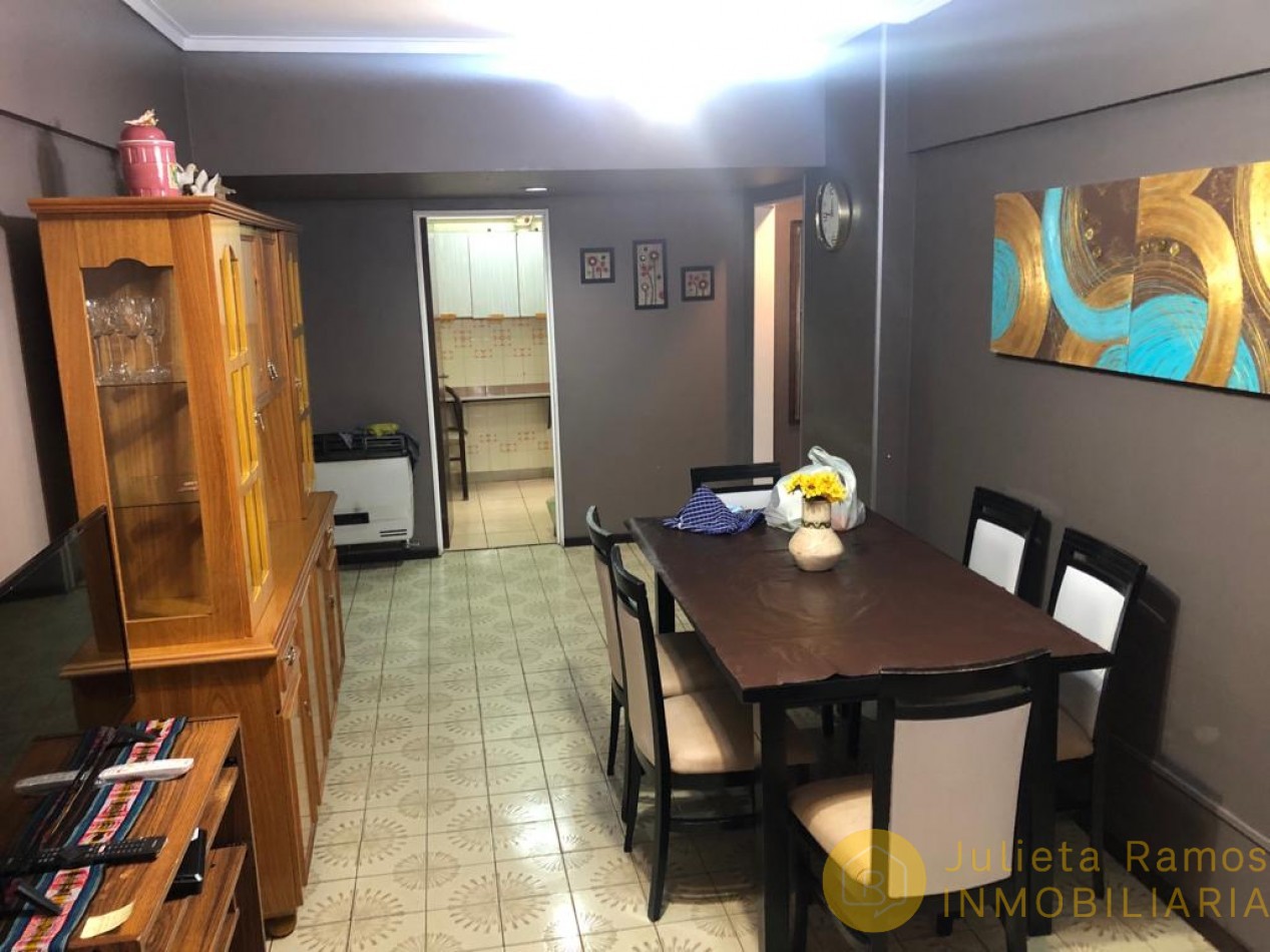 Departamento dos ambientes en venta zona Guemes 