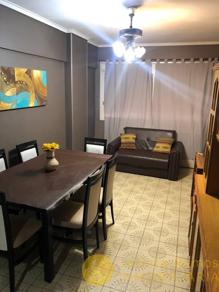 Departamento dos ambientes en venta zona Guemes 